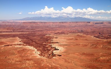 Canyonlands: krater taş anıtlar ve sütunlar