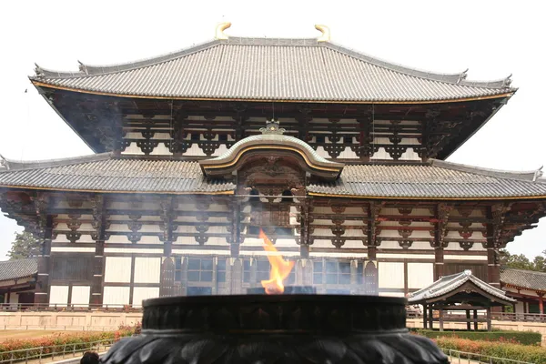 Čelní pohled chrámu nara, Japonsko — Stock fotografie