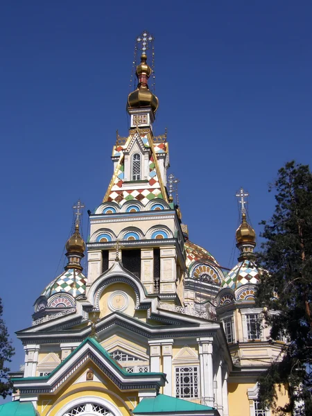 Catedral cristiana en Almaty — Foto de Stock