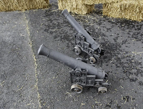 Kanonnen van oorlog — Stockfoto