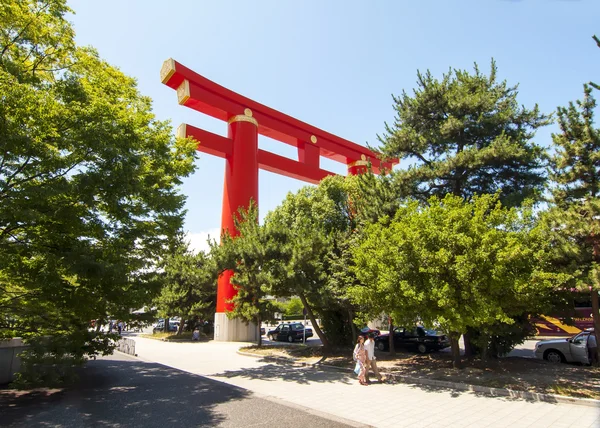 Santuário Heian gigante Tori em Kyoto, Japão — Fotografia de Stock