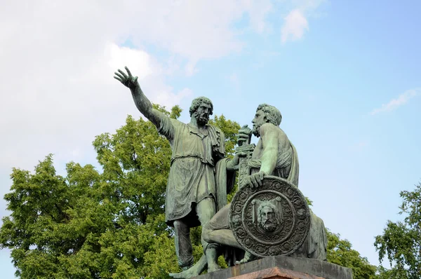 Monument voor minin en Pozjarski. Moskou — Stockfoto