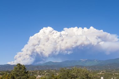 Yangın, sangre de cristo mtns. Santa fe, new mexico