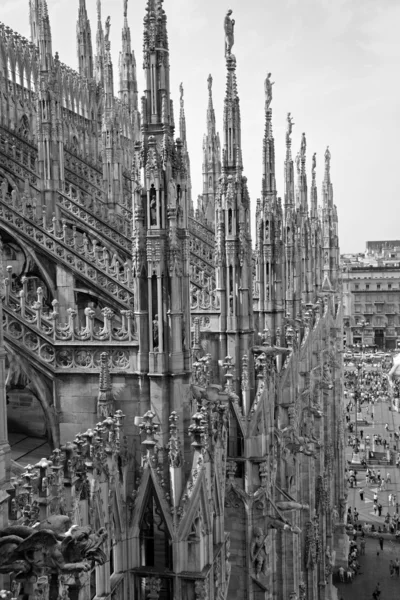 Milán - výhled ze střešní kopule — Stock fotografie