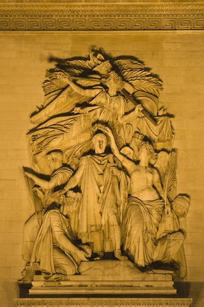 Paris - relief from Triumph arch at night — Stock Photo, Image