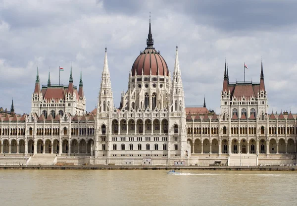 Budapest - Parlament — Stock Fotó
