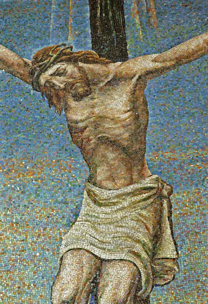 Milán - mosaico - Jesús en la cruz - Iglesia de San Agostino — Foto de Stock