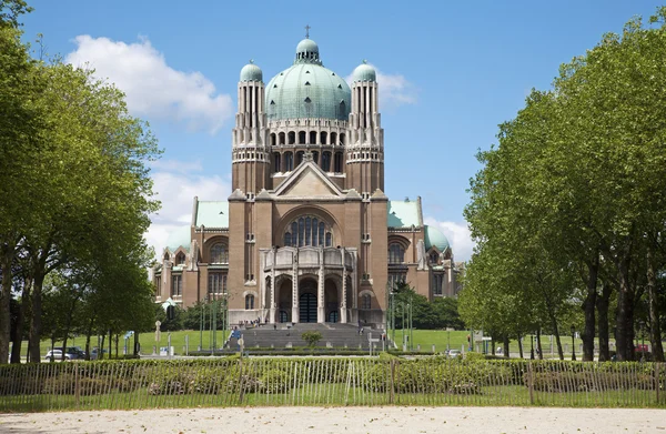 Брюссель - Национальная базилика Святого Сердца — стоковое фото