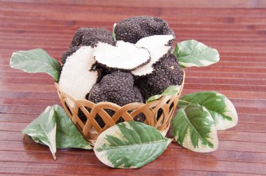 taze hasat siyah truffle