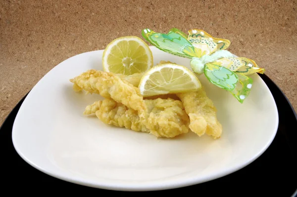 Merluzzo fritto e limone — Stock fotografie