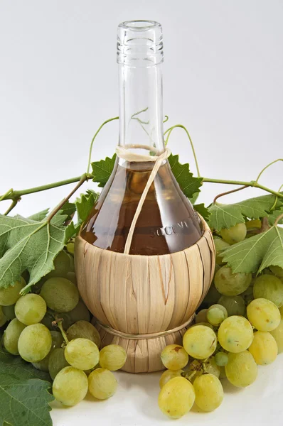 White table grapes — Stock Photo, Image
