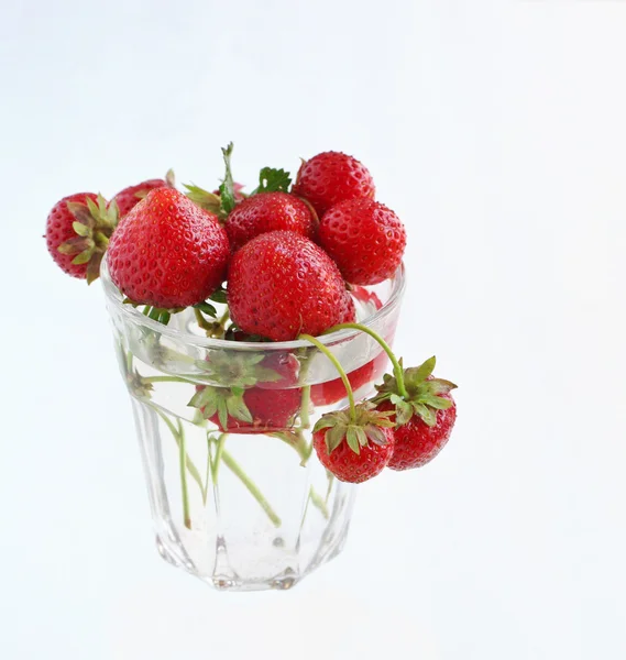 Fresh raspberries in glass — Stock Photo, Image