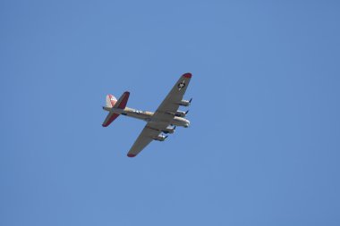 uçak boeing b - 17g