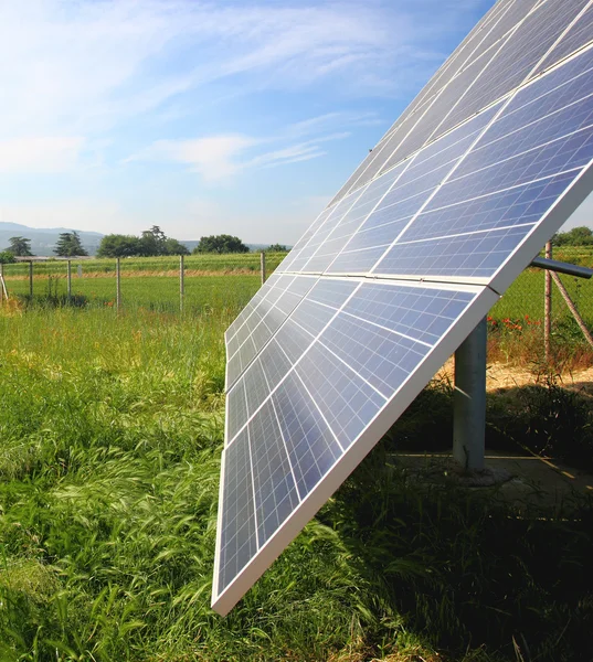 Paneles solares Imágenes de stock libres de derechos