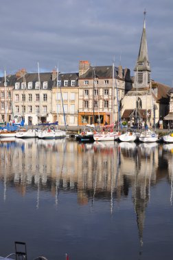 Honfleur Normandiya liman Fransa