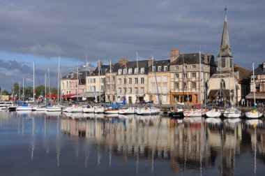 Honfleur Normandiya liman Fransa