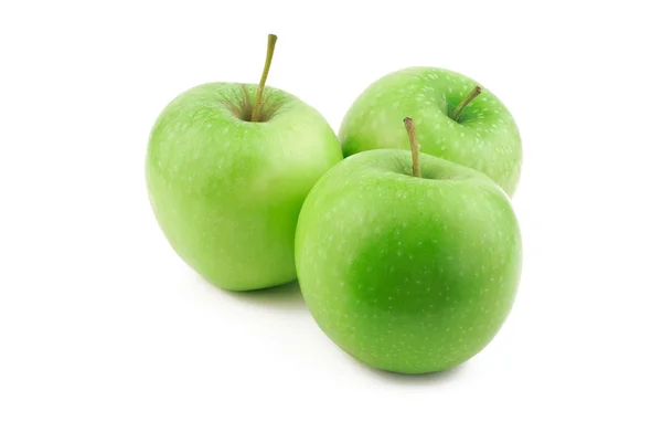 3 つの緑のりんご — ストック写真