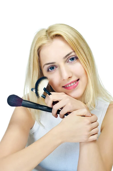 Hermosa chica con cepillo de cosméticos —  Fotos de Stock