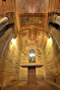 visigothic kilise santa comba, bande