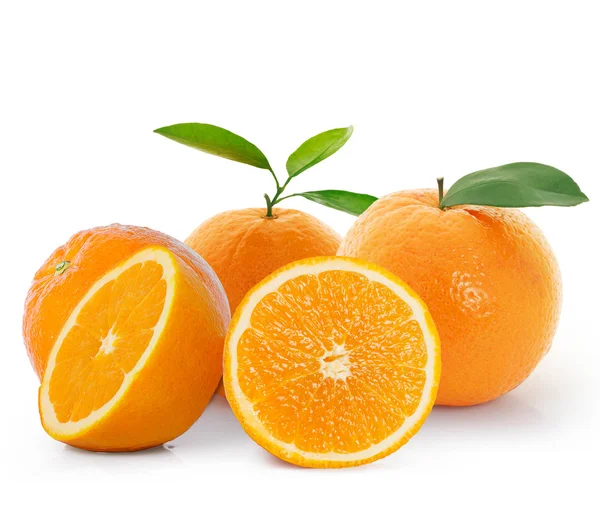 Naranja sobre fondo blanco —  Fotos de Stock