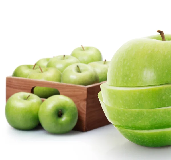 Manzana verde en rodajas i — Foto de Stock