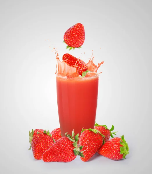 Erdbeersaft — Stockfoto