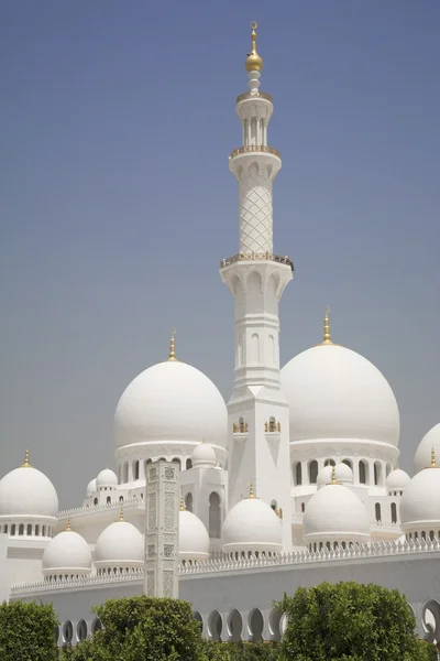Abu-dhabi symbol, grand mech, krásná budova — Stock fotografie