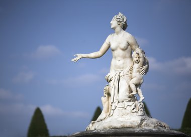 heykel bir anne ve çocuk bahçesinde royal palace versailles, Fransa