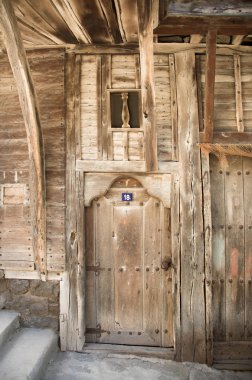 Antik Ortaçağ Saray kapısı