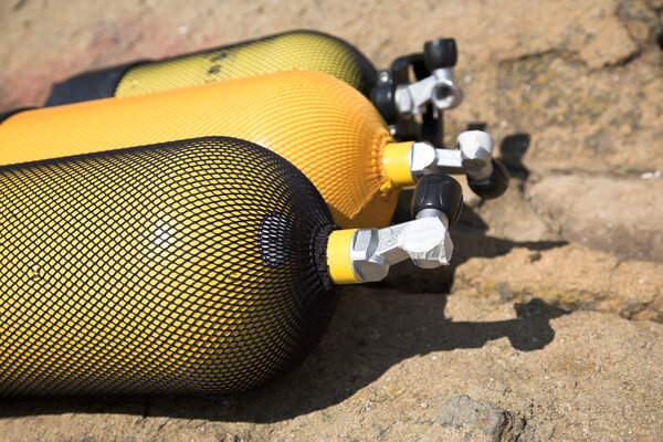 CO2 cylinder for air