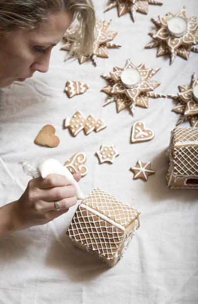 Ручной традиционный медовый торт на Рождество — стоковое фото