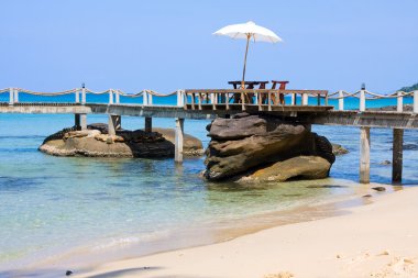 ahşap iskele tropik cenneti