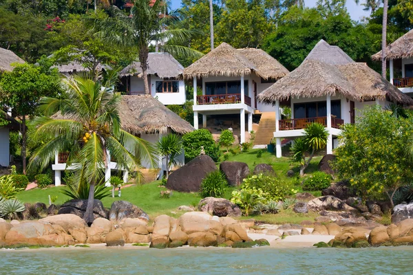 Tropical beach house — Stock Photo, Image
