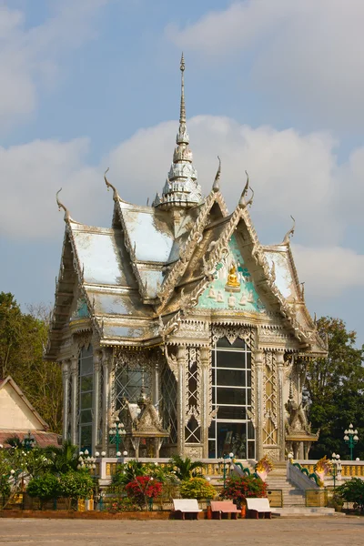 Lustro dachówka świątyni, sattahip, Tajlandia — Zdjęcie stockowe