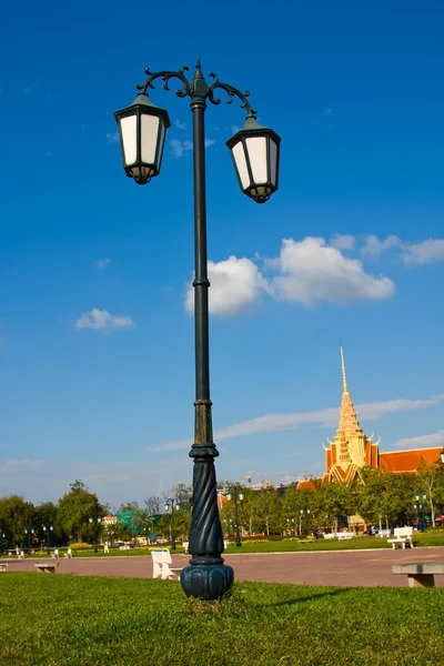 Lamppost in the park in Cambodia — Stock Photo, Image