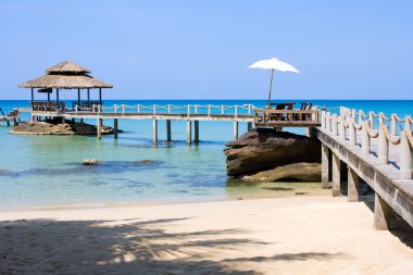 ahşap iskele tropik cenneti