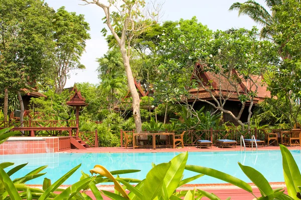 Zwembad, thailand — Stockfoto