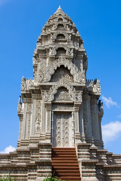 在柬埔寨的佛教寺庙 . — 图库照片