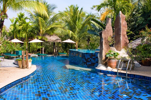 Yüzme Havuzu, Tayland — Stok fotoğraf