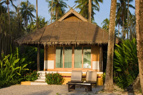 Tropisch strandhuis — Stockfoto