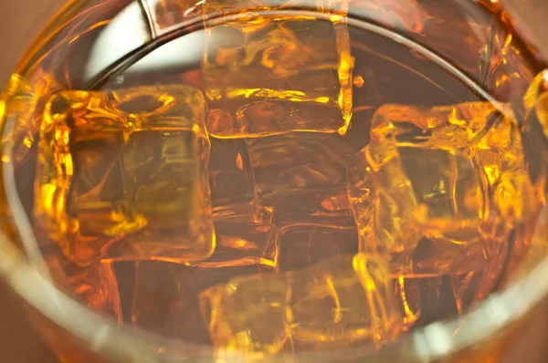 Whisky con ghiaccio — Foto Stock