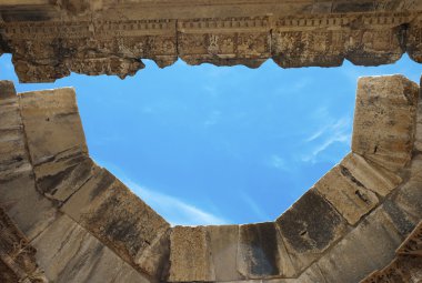 Baalbek, Lübnan harabeleri