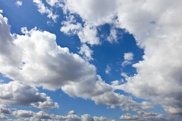 무디 푸른 하늘 — 스톡 사진