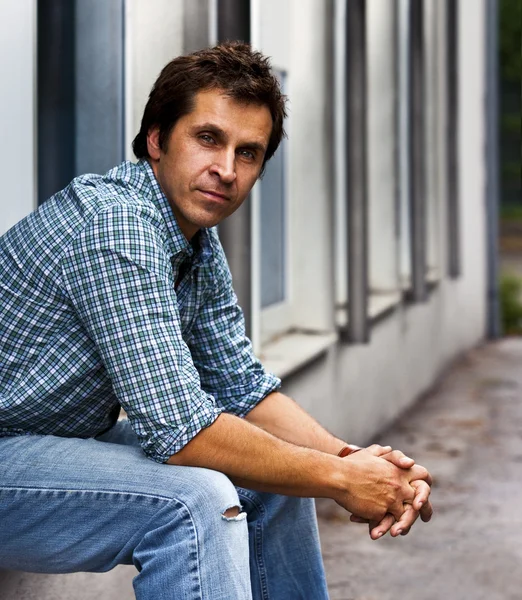 Confident and casual guy — Stock Photo, Image