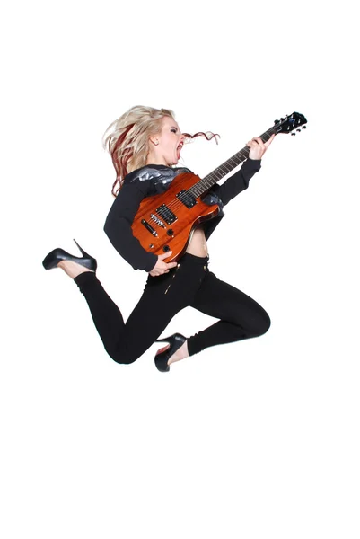 Sexuella blondin med gitarr — Stockfoto
