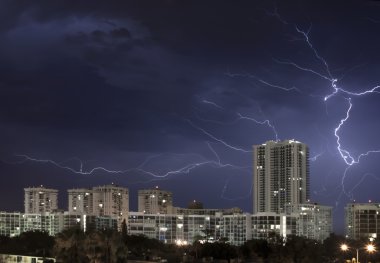 Lightning bolt in sky clipart