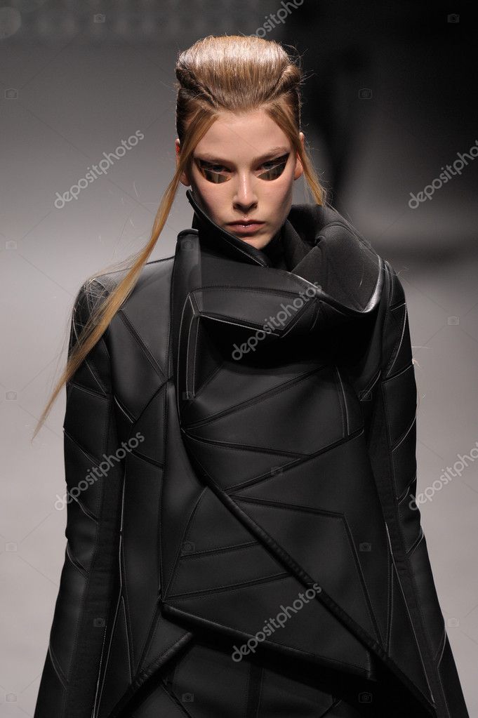 Gareth hot sale pugh coat