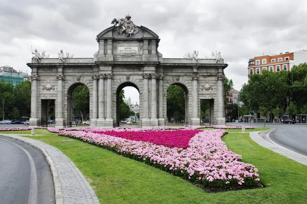 Puerta de Alcala в Мадриде, Испания Стоковое Изображение