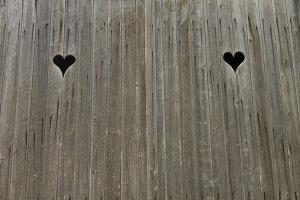 Zwei Herzen aus Holz — Stockfoto