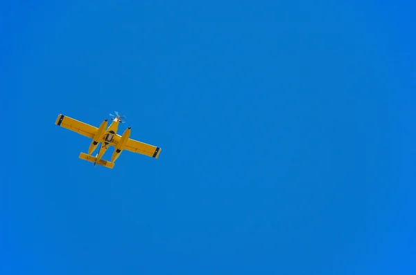 Plan aéreo en el cielo Fotos de stock libres de derechos